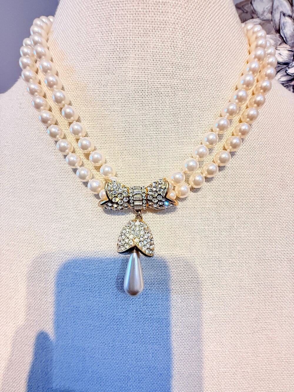 Vintage Faux Pearl Rhinestone Bow Drop Necklace 18”